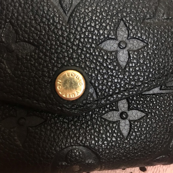 Louis Vuitton Empreinte Key Pouch- ON HOLD - Picture 6 of 8